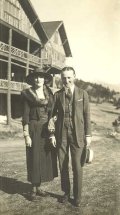 Lee and Esther Detchon